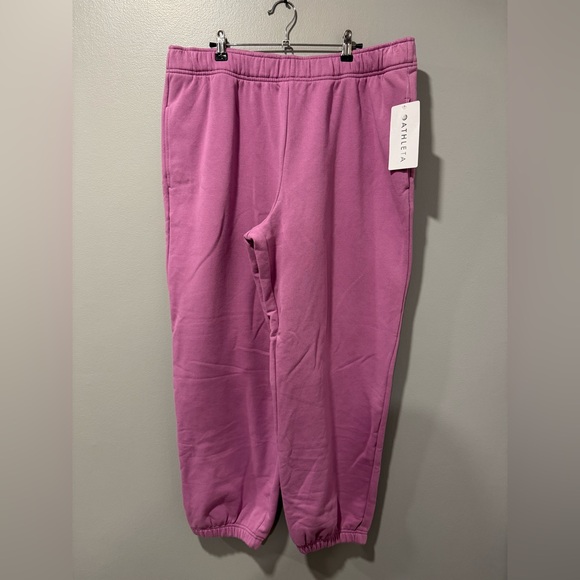 Athleta Pants - NWT Athleta Forever Fleece Jogger Size XL